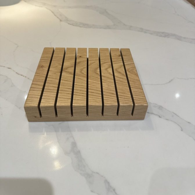 Oak Knife Block - Image 2